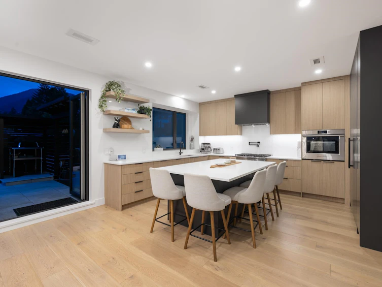 255 Sandringham Crescent, North Vancouver, BC, V7N 2R7 - 18