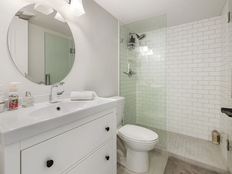 19068 69 Avenue, Surrey, BC, V4N 0A4 - 35