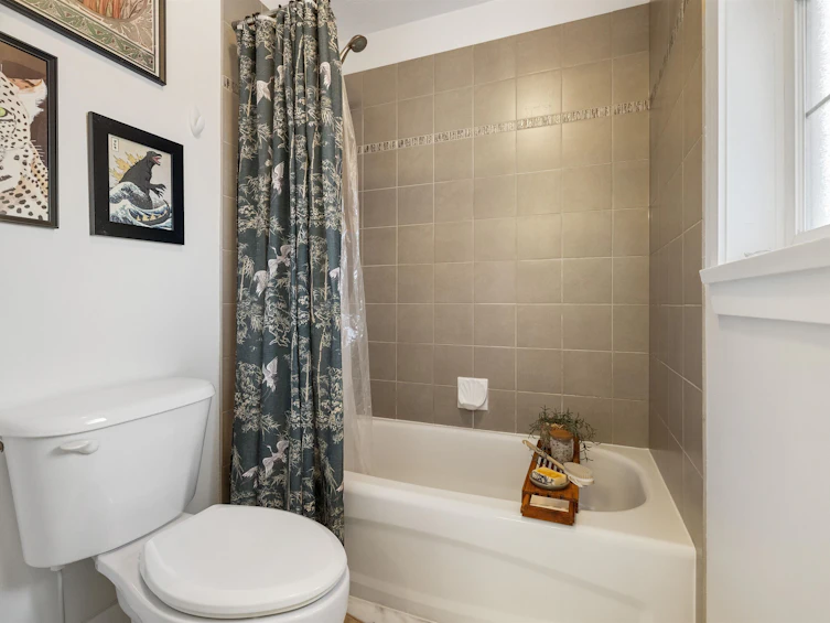 19068 69 Avenue, Surrey, BC, V4N 0A4 - 32