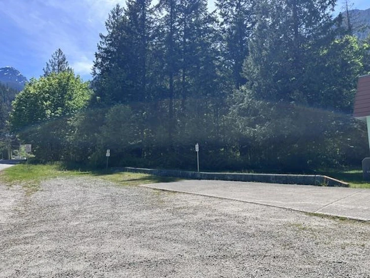 63560 Old Yale Road, Hope, BC, V0X 1L2 - 7