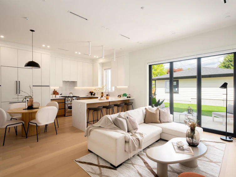 2-3645 Dundas Street, Vancouver, BC, V5K 1S3 - 6