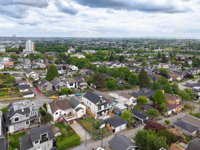 2-3645 Dundas Street - 2