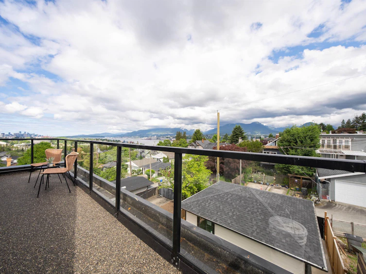 2-3645 Dundas Street, Vancouver, BC, V5K 1S3 - 23