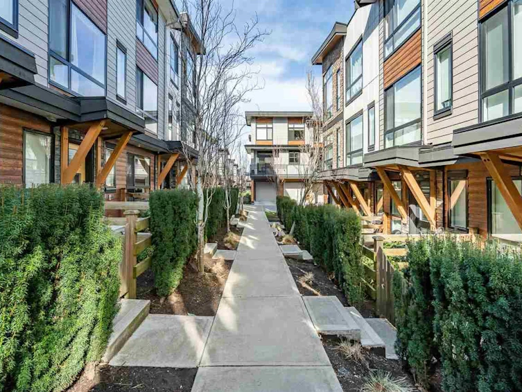 111-16488 64th Avenue, Surrey, BC, V3S 6X6 - 2