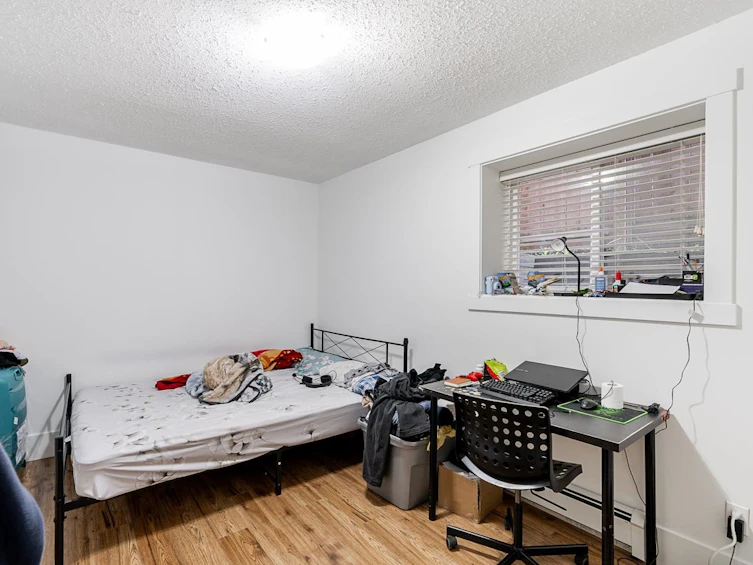 27760 Pullman Avenue, Abbotsford, BC, V4X 0A2 - 27