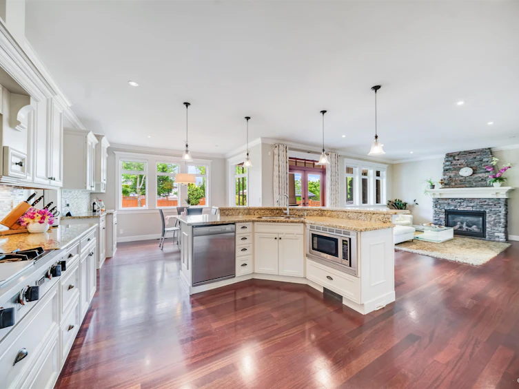 16383 High Park Avenue, Surrey, BC, V3Z 0M1 - 7