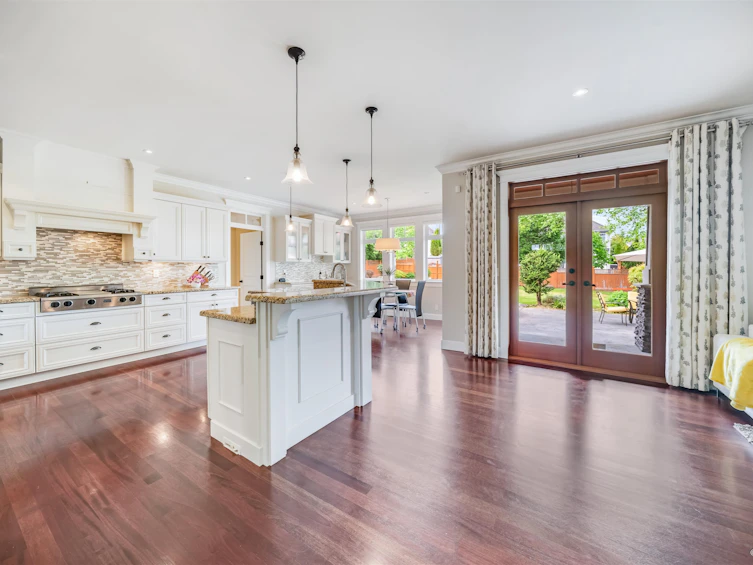 16383 High Park Avenue, Surrey, BC, V3Z 0M1 - 8