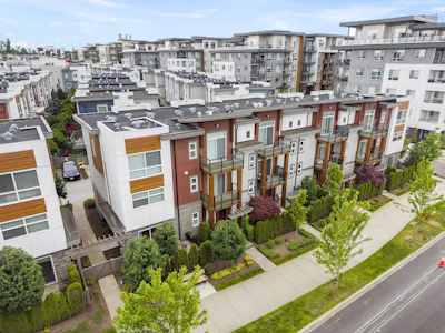 97-7947 209 Street - 3
