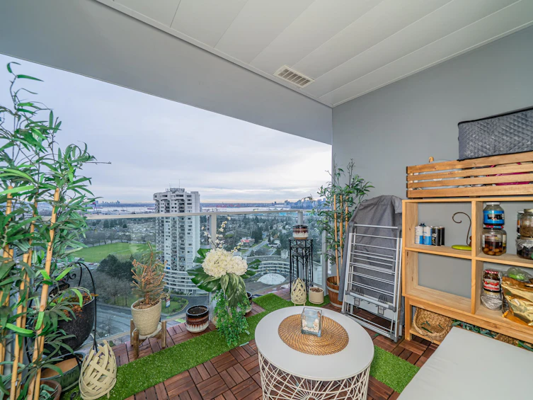 2102-1632 Lions Gate Lane, North Vancouver, BC, V7P 0E2 - 3