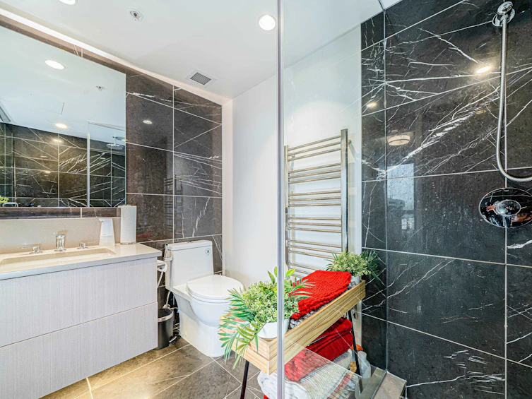 2102-1632 Lions Gate Lane, North Vancouver, BC, V7P 0E2 - 18