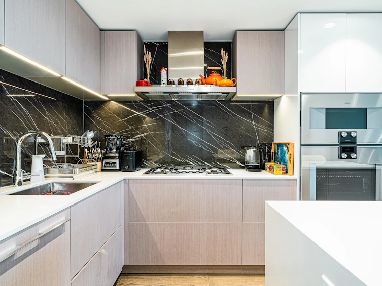 2102-1632 Lions Gate Lane, North Vancouver, BC, V7P 0E2 - 9
