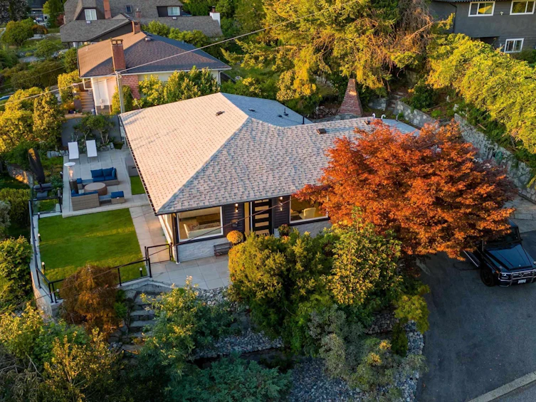3812 Dalkeith Drive, North Vancouver, BC, V7N 3N6 - 25