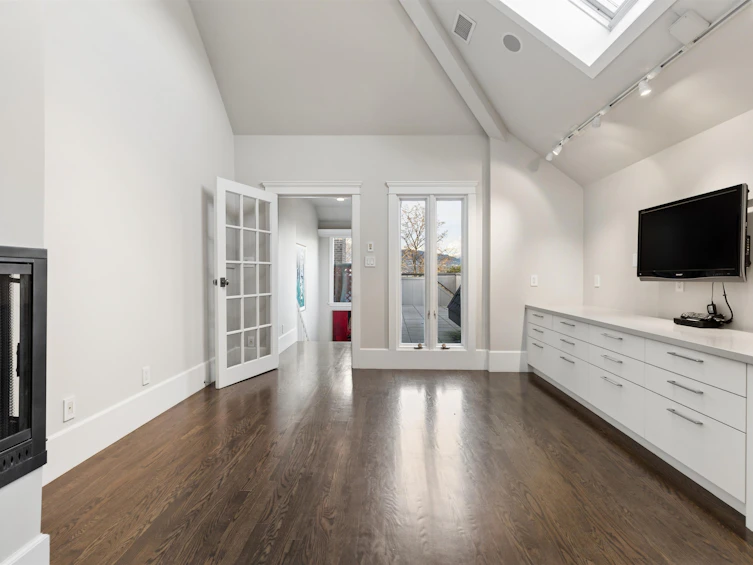 2518 Point Grey Road, Vancouver, BC, V6K 1A3 - 24