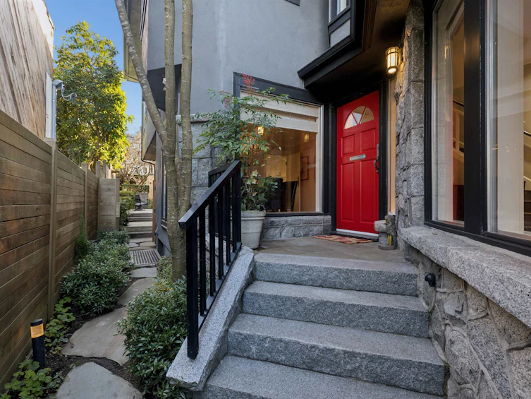 2518 Point Grey Road, Vancouver, BC, V6K 1A3 - 35