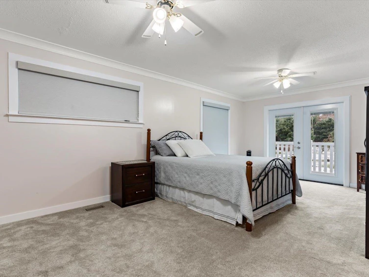 3164 Old Clayburn Road, Abbotsford, BC, V2S 4H3 - 31