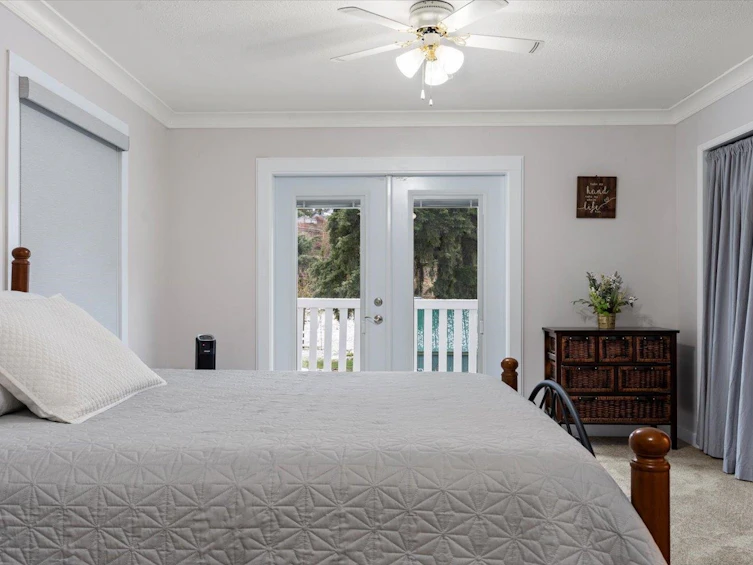 3164 Old Clayburn Road, Abbotsford, BC, V2S 4H3 - 32