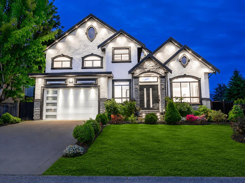 8670 Tunis Place, Surrey BC V3S 4Y6