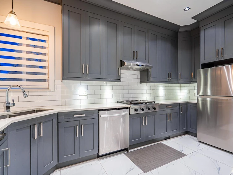 8670 Tunis Place, Surrey, BC, V3S 4Y6 - 17