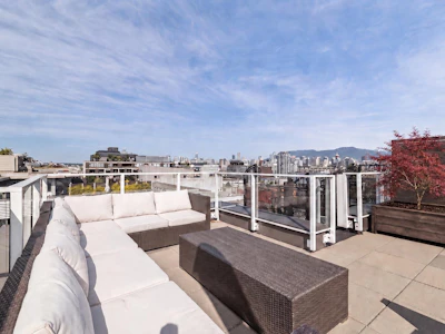 613-311 E 6th Avenue - 2