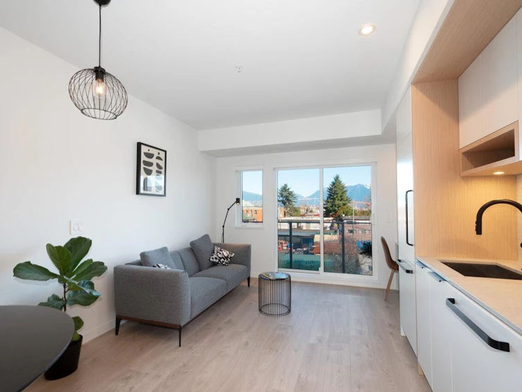 310-2520 Guelph Street, Vancouver, BC, V5T 0K7 - 7