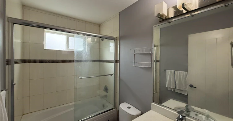 Garden Suite-7835 1st Street, Burnaby, BC, V3N 0C9 - 6