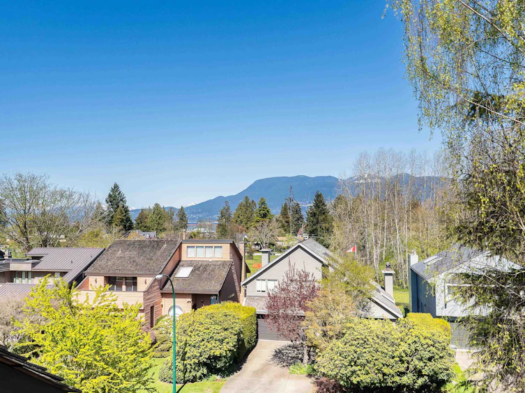 4416 W 1st Avenue, Vancouver, BC, V6R 4J4 - 21