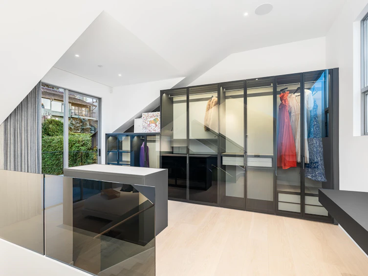 4416 W 1st Avenue, Vancouver, BC, V6R 4J4 - 19
