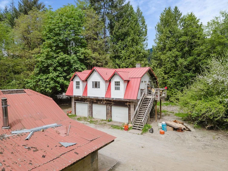 1575 Burton Road, Gibsons, BC, V0N 1V2 - 12