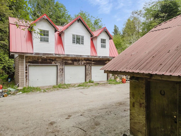 1575 Burton Road, Gibsons, BC, V0N 1V2 - 6