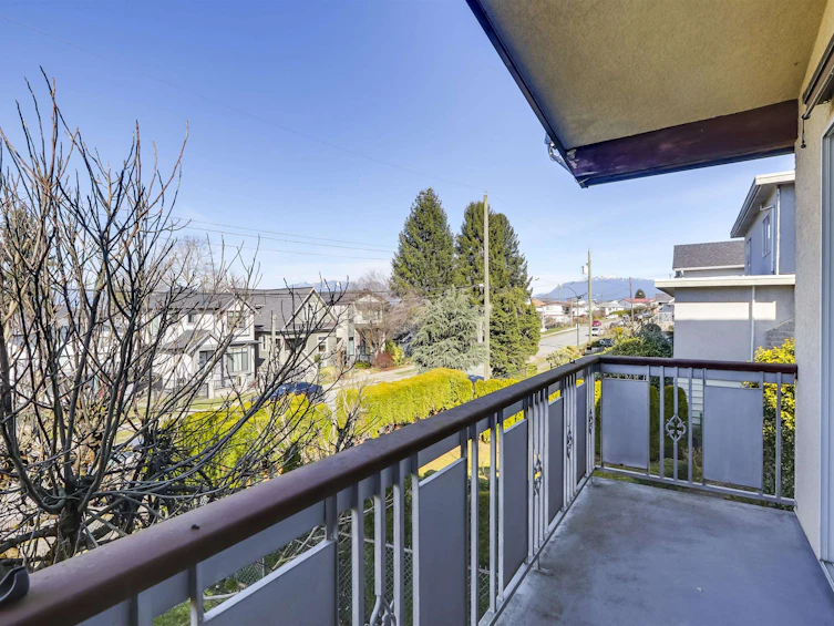 4676 Reid Street, Vancouver, BC, V5R 3Y6 - 9