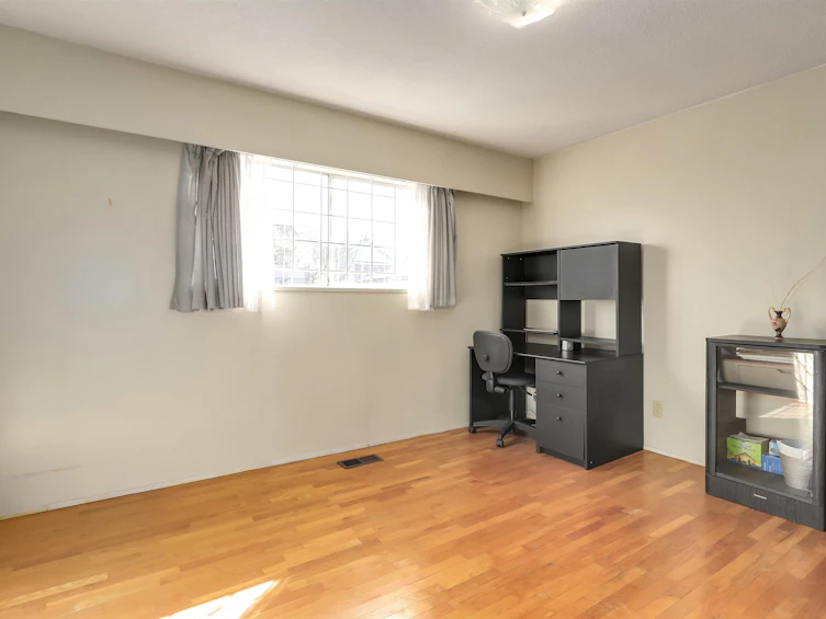 4676 Reid Street, Vancouver, BC, V5R 3Y6 - 25