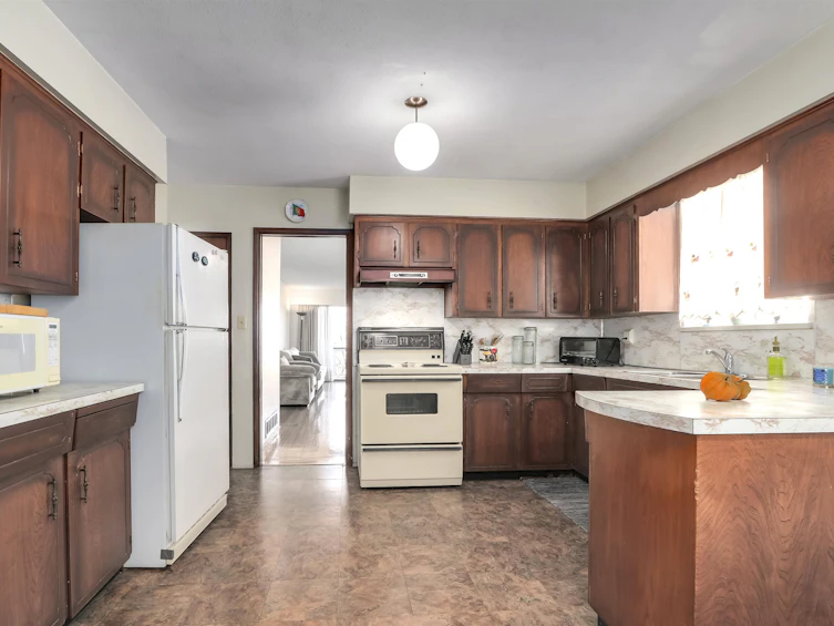 4676 Reid Street, Vancouver, BC, V5R 3Y6 - 16