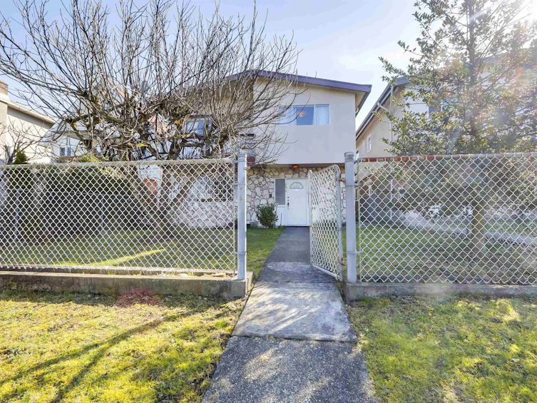 4676 Reid Street, Vancouver, BC, V5R 3Y6 - 2