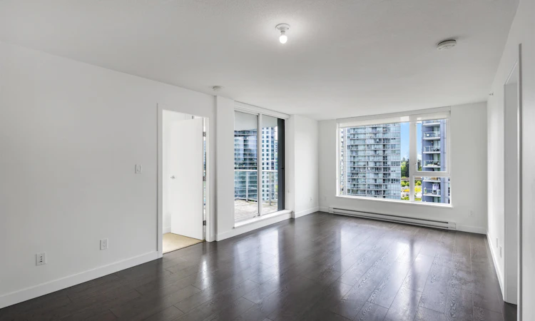 1606-13750 100 Avenue