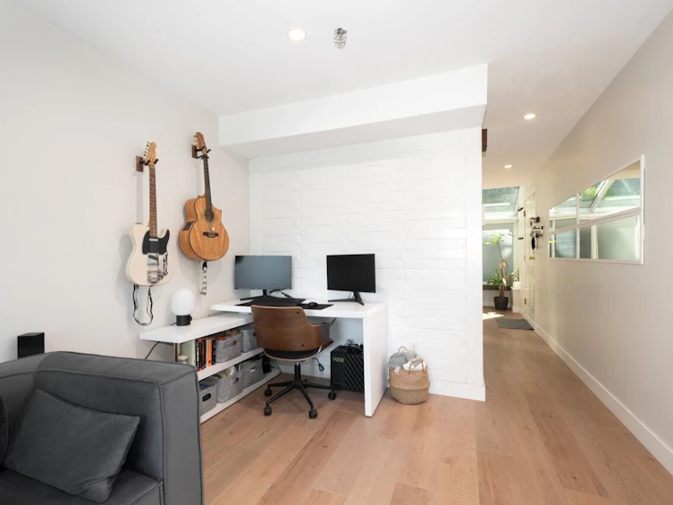 101-1166 W 6th Avenue, Vancouver, BC, V6H 1A4 - 17