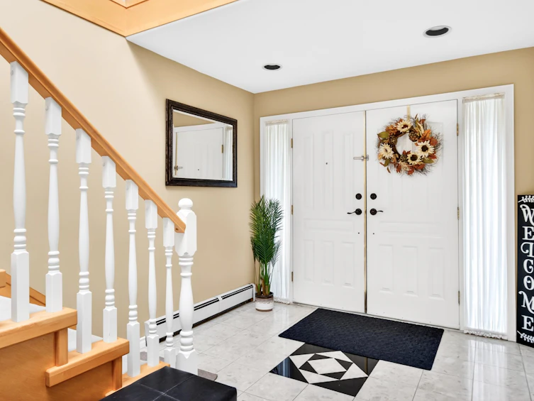 231 Suzuki Street, New Westminster, BC, V3M 6X2 - 4