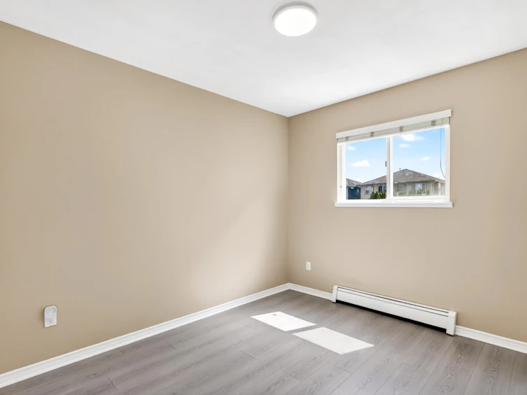 231 Suzuki Street, New Westminster, BC, V3M 6X2 - 23