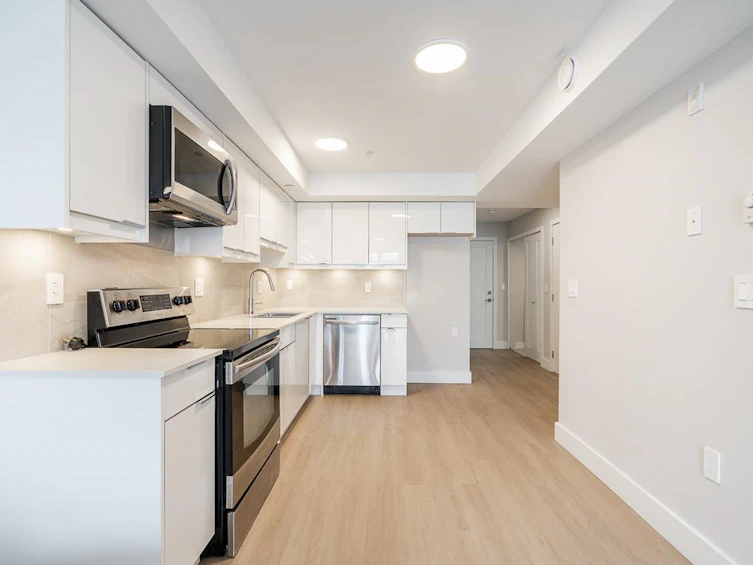 206-3050 Kingsway, Vancouver, BC, V5R 5J7 - 17