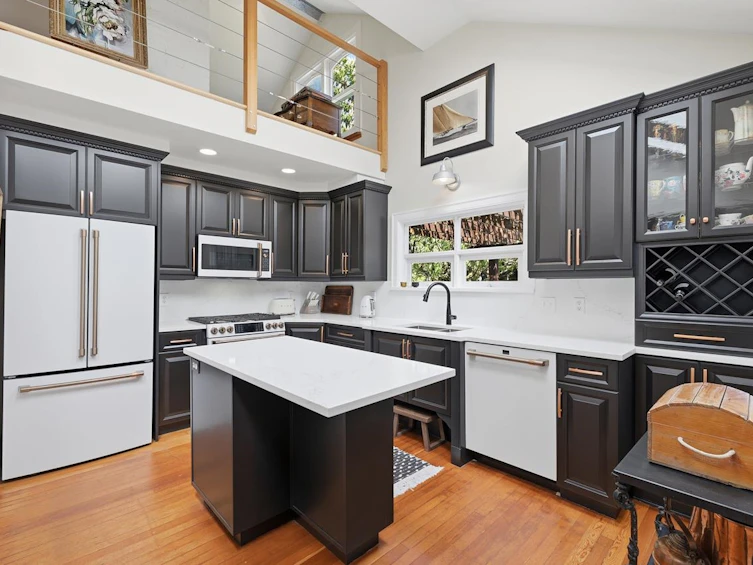 12682 Crescent Road, Surrey, BC, V4A 2V5 - 8
