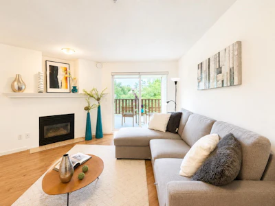 323-5600 Andrews Road - 4