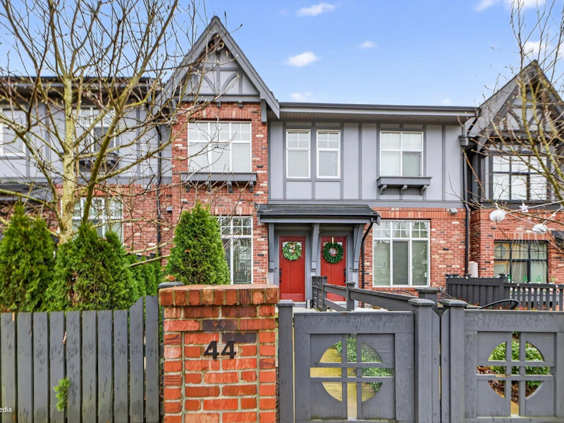 44 - 3552 Victoria Drive, Coquitlam BC