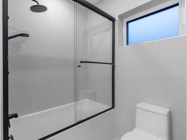 2-4549 W 11th Avenue, Vancouver, BC, V6R 2M5 - 23