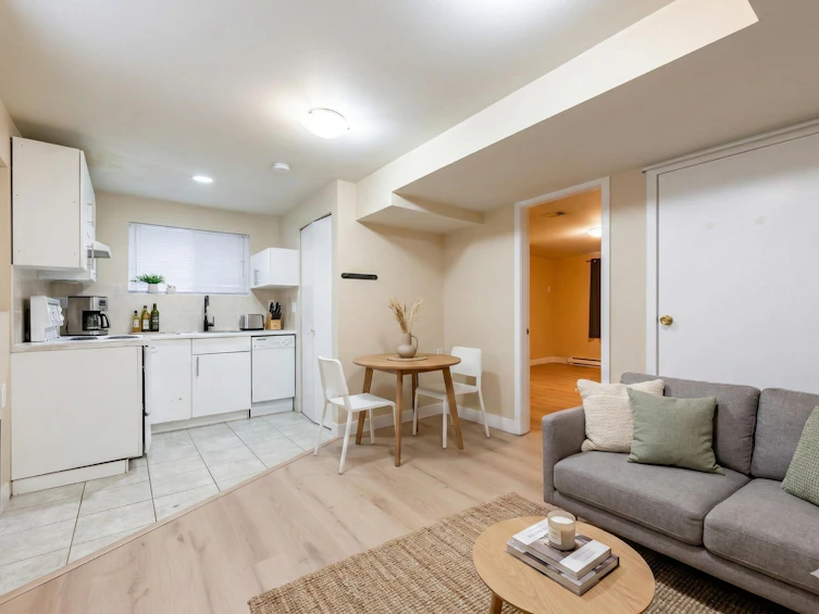3654 E 25th Avenue, Vancouver, BC, V5R 1K5 - 7
