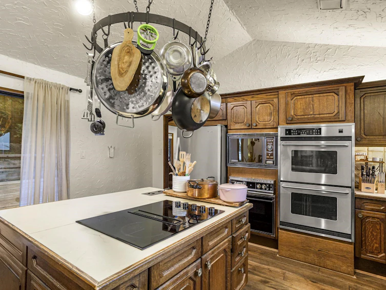 6357 Pirate Lane, Harrison Hot Springs, BC, V0M 1A0 - 18
