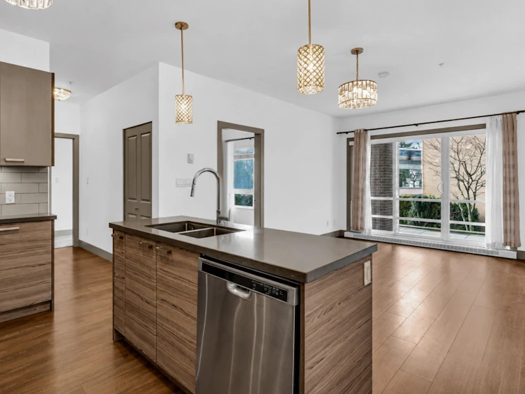 103-6875 Dunblane Avenue, Burnaby, BC, V5J 0G6