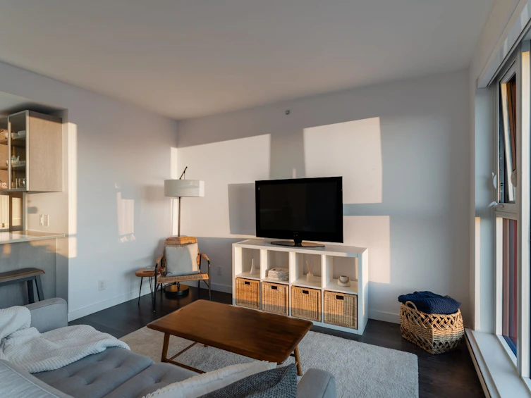 1001-933 E Hastings Street, Vancouver, BC, V6A 0G6 - 5