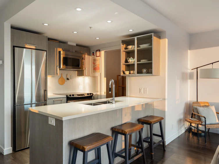 1001-933 E Hastings Street, Vancouver, BC, V6A 0G6 - 9