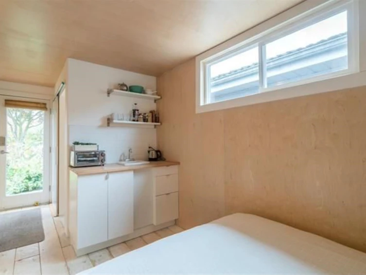 4379 Welwyn Street, Vancouver, BC, V5N 3Z3 - 31
