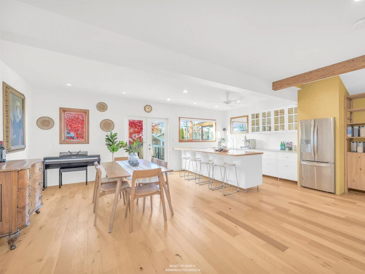 4379 Welwyn Street, Vancouver, BC, V5N 3Z3 - 9