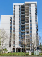 304 7100 Gilbert Road